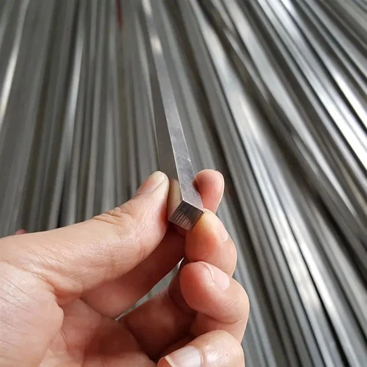 Sum24L Square Steel Bar
